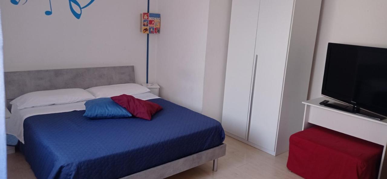 B&B Ale E Gio Piombino Eksteriør bilde